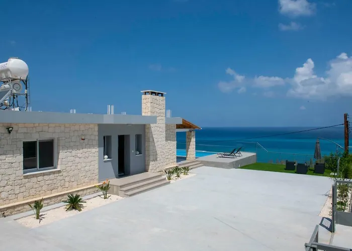 Paradise Blue Vila *