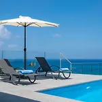 Villa Paradise Blue