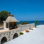 Paradise Blue Vila