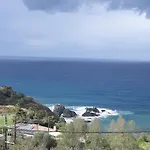Paradise Blue Villa Pomos