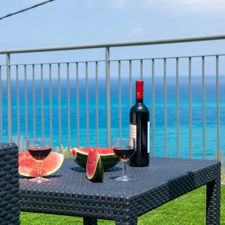 Paradise Blue Villa Pomos