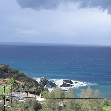 Paradise Blue Villa Pomos