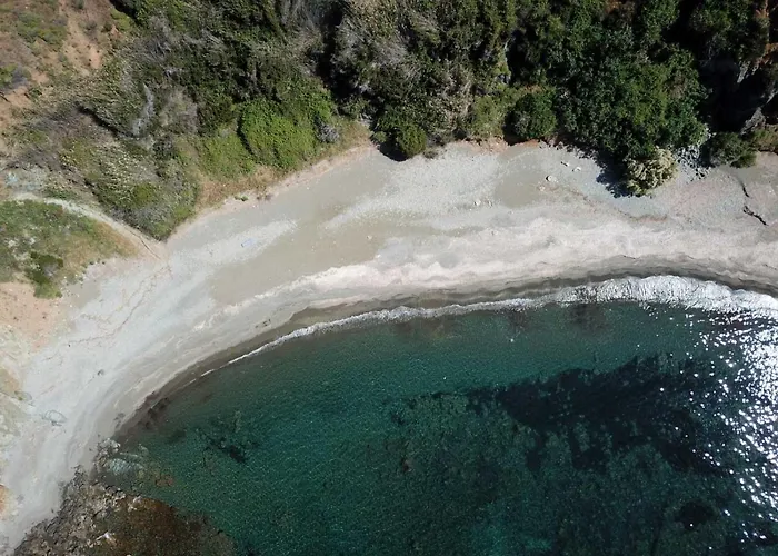 Villa Paradise Blue Pomos