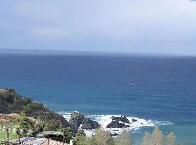 Paradise Blue Villa Pomos